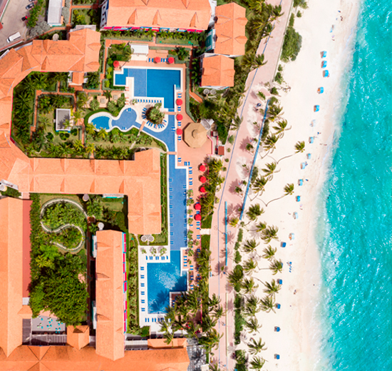 Decameron impulsa el deporte IRONMAN 70.3 San Andrés 2025